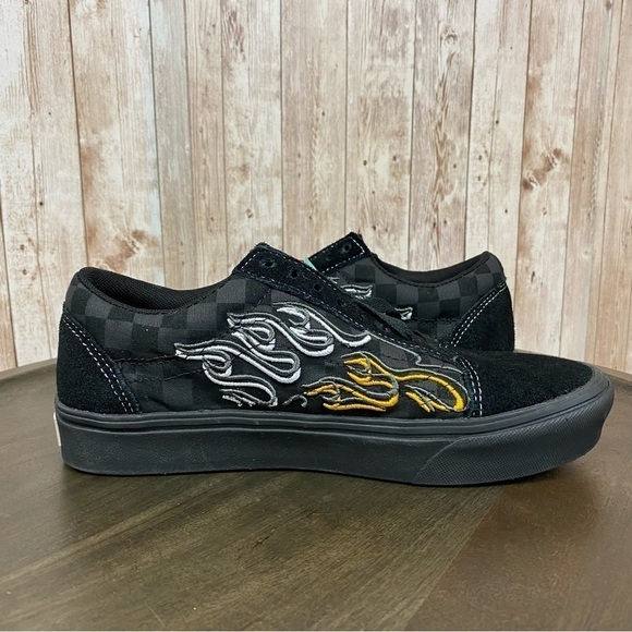 Vans ComfyCush Old Skool Ignition Sneaker Size 8 Women - Picture 8 of 11